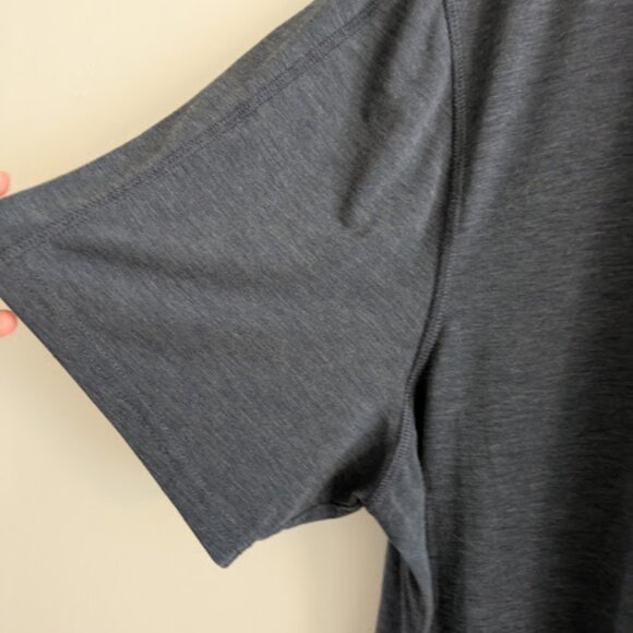 LL Bean Gray/Blue T-Shirt Size XL Tall - Picture 6 of 8